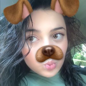 Meet your Posher, Valentina